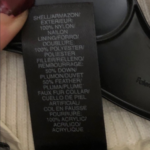 NWT Ladies DKNY puffer coat - Picture 8 of 8